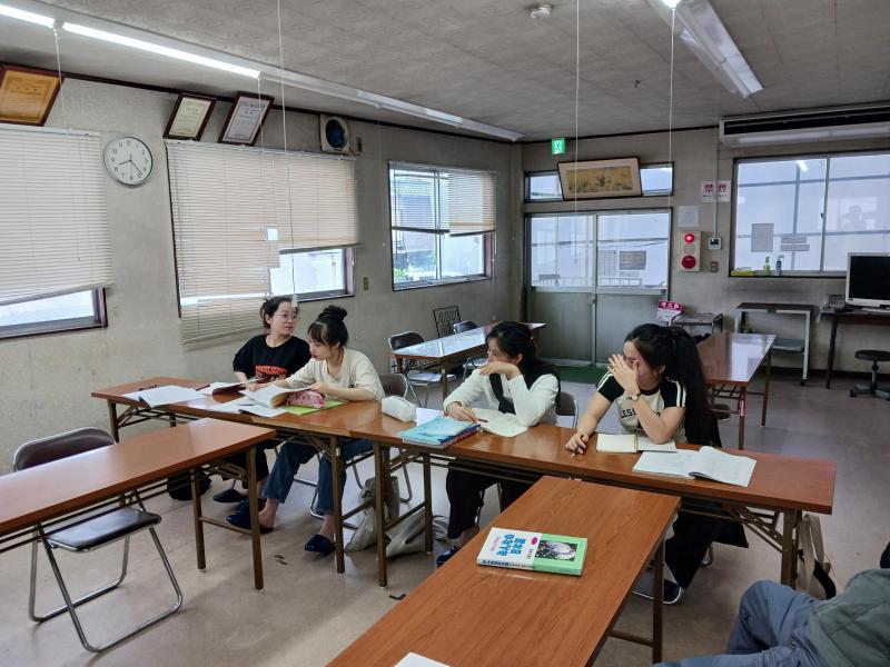 日本語勉強会を開催しました