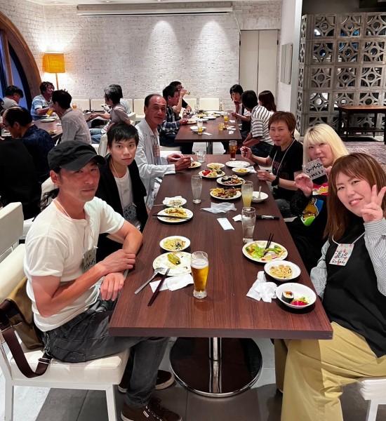 社員懇親会を開催しました